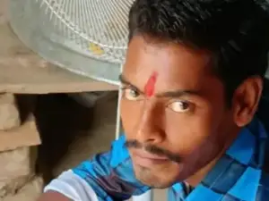 जन्माष्टमी के ऑर्केस्ट्रा में चाकूबाजी, 19 वर्षीय कमलेश की मौत; सुमन घायल, 8 हिरासत में