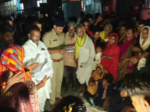 जमीन विवाद में 71 वर्षीय जयकरण पर धारदार हथियार से हमला, पटना ले जाते मौत; शव रखकर समस्तीपुर-दरभंगा रोड जाम