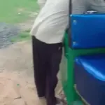 मुजफ्फरपुर के कुढ़नी में स्कूल के मिड-डे मील पर सवाल: पानी जैसी दाल, कम पड़ा बच्चों का खाना!